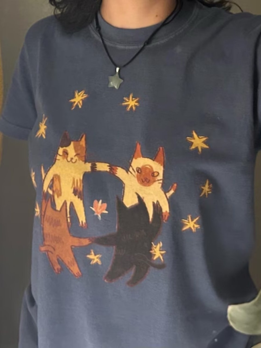 Gildan Navy Short Sleeve Tee with Playful Cat Circle Graphic